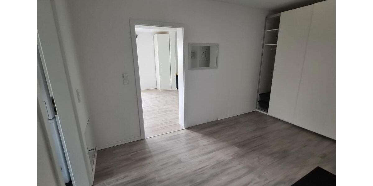 Erdgeschoßwohnung Rühen - 2 Zimmer, 78 m&sup2;, 700&euro; | Angebot:26226922
