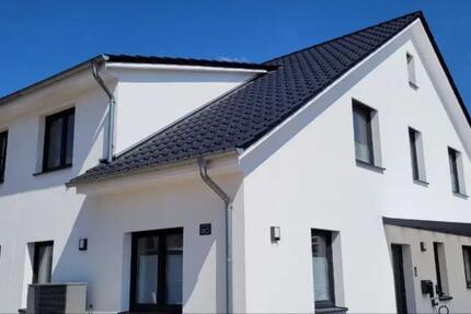 Haus Ehra-Lessien Lessien - 5 Zimmer, 150 m&sup2;, 1.425&euro; | Angebot:24878297