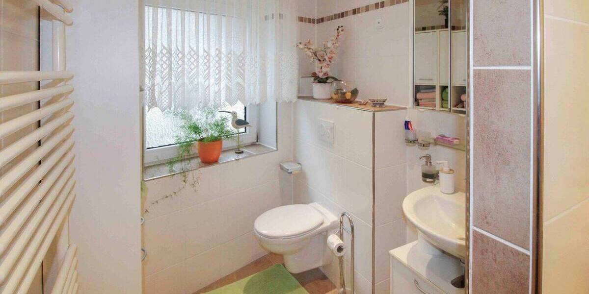 Mehrfamilienhaus, Wohnhaus Wahrenholz - 8 Zimmer, 254 m&sup2;, 249.000&euro; | Angebot:26218940