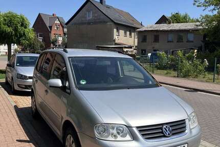 VW Touran 334.000 km 750 &euro; Oebisfelde-Weferlingen 39646