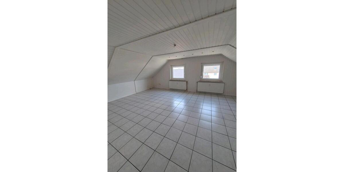 3 Zimmer Dachgeschosswohnung in Weyhausen zimmer