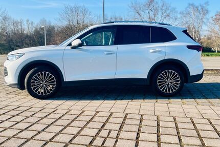 VW Tiguan 28.000 km 34.990 &euro; Wolfsburg 38440