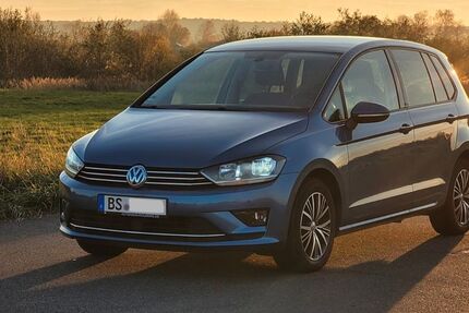 VW Golf Sportsvan 111.900 km 9.950 &euro; Braunschweig 38104