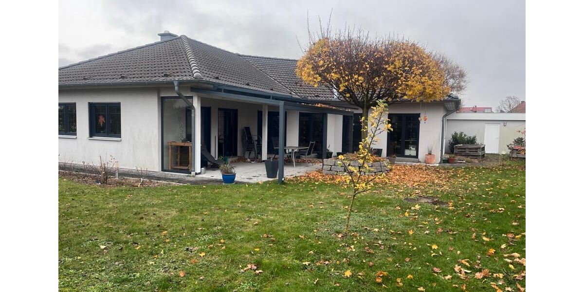 Bungalow Meinersen - 5 Zimmer, 150 m&sup2;, 590.000&euro; | Angebot:25645700