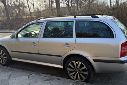 Skoda Octavia 272.000 km 2.000 &euro; Wolfsburg 38440