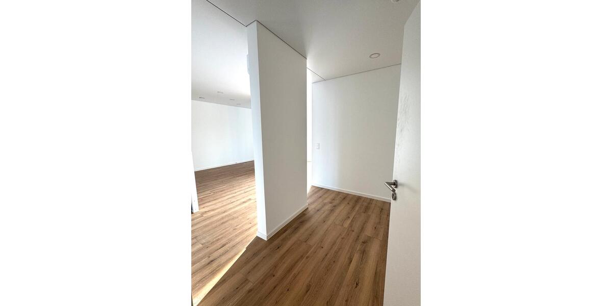 Etagenwohnung Gifhorn - 4 Zimmer, 130 m&sup2;, 1.400&euro; | Angebot:24397960