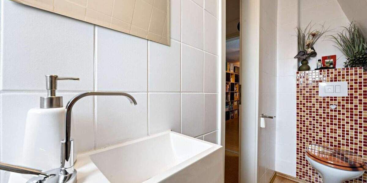 Doppelhaushälfte mit schönem Garten für Stadtmenschen 5 zimmer