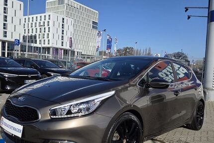Kia ceed / Ceed 96.705 km 8.989 &euro; Helmstedt 38350