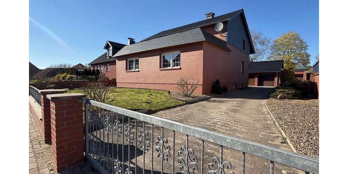 Einfamilienhaus Helmstedt - 7 Zimmer, 193 m&sup2;, 329.000&euro; | Angebot:26164719