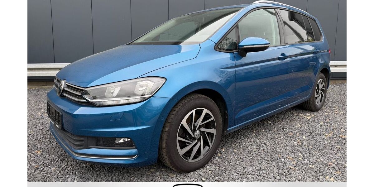 VW Touran 71.400 km 17.990 &euro; Braunschweig 38110