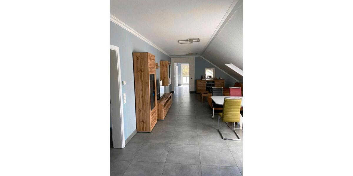 Dachgeschoßwohnung Meinersen - 3 Zimmer, 130 m&sup2;, 249.000&euro; | Angebot:26757549