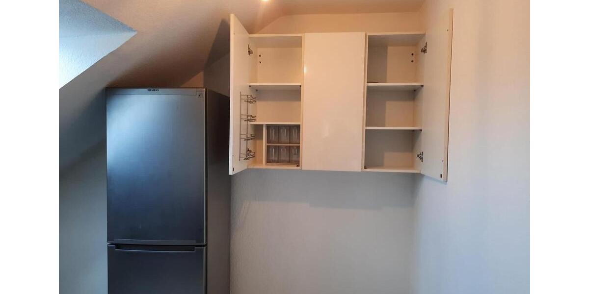 Dachgeschoßwohnung Wolfsburg - 2 Zimmer, 51 m&sup2;, 410&euro; | Angebot:26585051