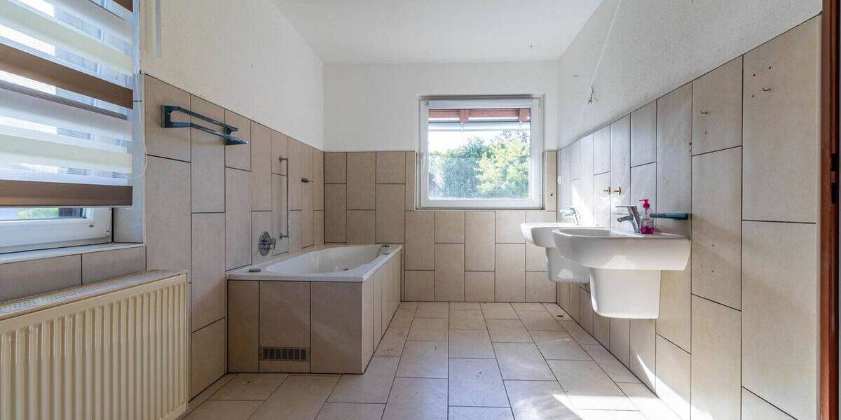 Einfamilienhaus Sassenburg / Grußendorf Grußendorf - 5 Zimmer, 187 m&sup2;, 299.000&euro; | Angebot:26683758