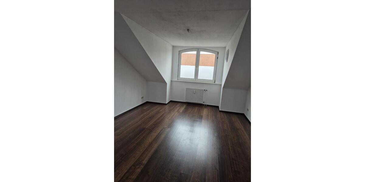 Dachgeschoßwohnung Wolfsburg Almke - 2 Zimmer, 65 m&sup2;, 150.000&euro; | Angebot:26217764