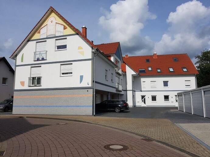 Exklusive 2-Zimmer-Wohnung mit Einbauküche, Terrasse, Gartenanteil & Garage + Stellplatz in Gifhorn