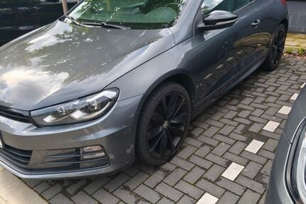 VW Scirocco 89.000 km 11.999 &euro; Braunschweig 38126