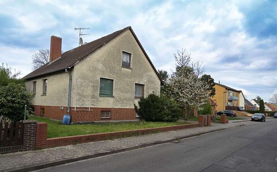 Haus zum Kaufen in Müden (Aller) 198.000 € 190 m²