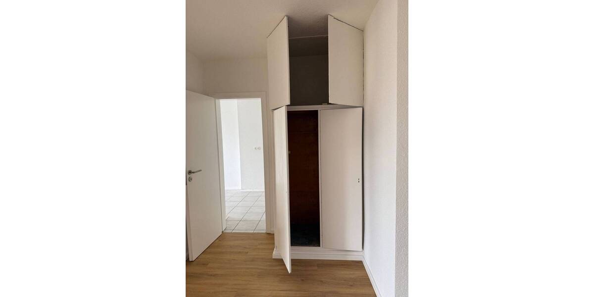 Etagenwohnung Braunschweig Innenstadt - 3 Zimmer, 91 m&sup2;, 900&euro; | Angebot:26807156
