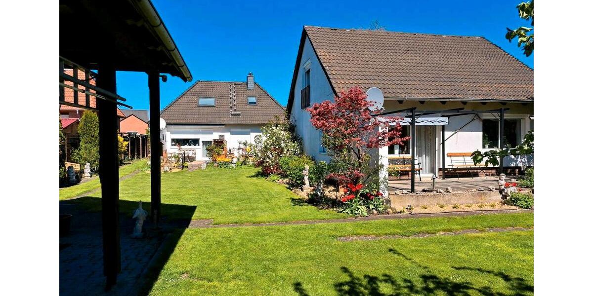 Einfamilienhaus Lehre - 8 Zimmer, 227 m&sup2;, 450.000&euro; | Angebot:26006092