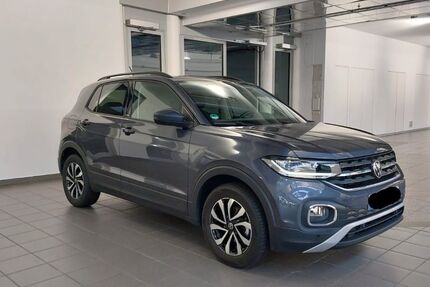 VW T-Cross 51.901 km 18.500 &euro; Wolfsburg 38446