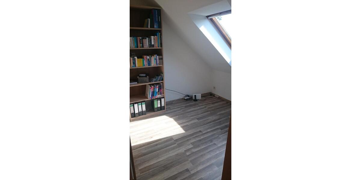 Dachgeschoßwohnung Oebisfelde-Weferlingen Weferlingen - 2.5 Zimmer, 61 m&sup2;, 110.000&euro; | Angebot:26316030