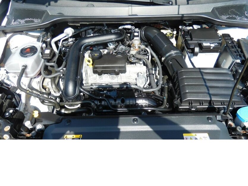 Seat Arona 1.0 Style TSI BMT Klima Navi Alu 32.100 km 15.990 € Vordorf 38533