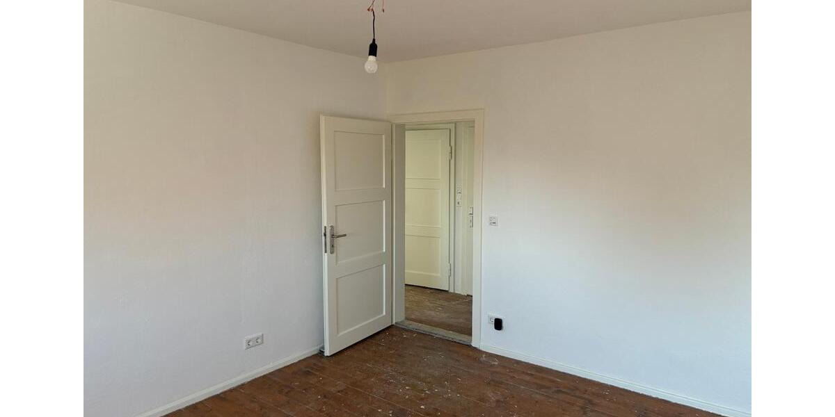 Dachgeschoßwohnung Velpke - 3 Zimmer, 53 m&sup2;, 450&euro; | Angebot:25841939