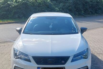 Seat Leon 97.000 km 13.900 € Braunschweig 38124