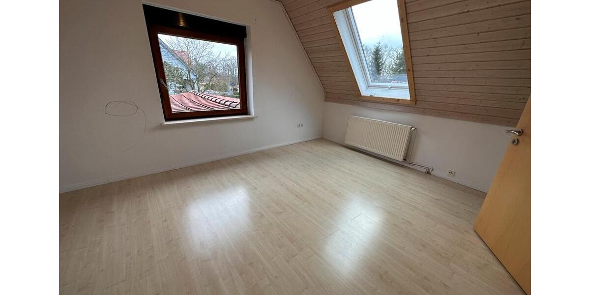 Ab 1. April zu vermieten mit garten, 5 Zimmer in Groß Schwülper 5 zimmer