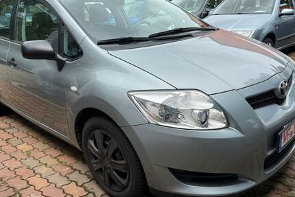 Toyota Auris 132.000 km 4.750 € Wolfenbüttel (Halchter) 38304