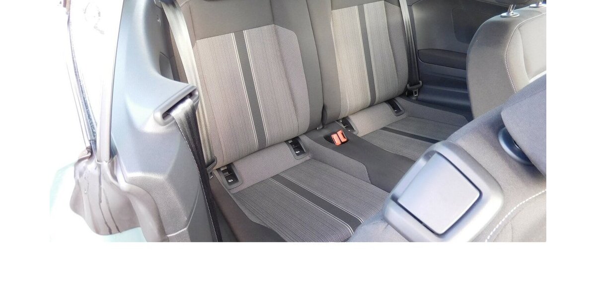 VW T-Roc 1.0 Cabriolet Style TSI BMT Navi Klima 25.700 km 19.990 € Vordorf 38533