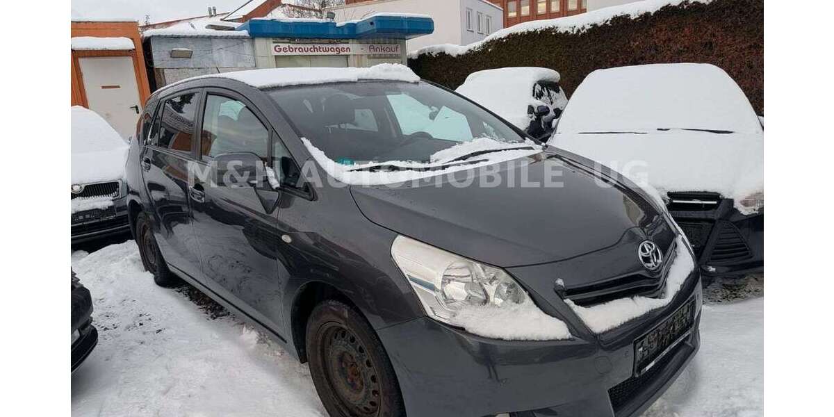 Toyota Verso 159.000 km 5.999 &euro; Braunschweig 38118