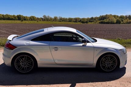 Audi TT 150.000 km 9.900 &euro; Braunschweig 38118