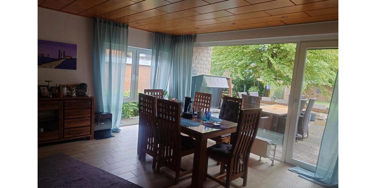 Erdgeschoßwohnung Meinersen - 5 Zimmer, 130 m&sup2;, 900&euro; | Angebot:26445296