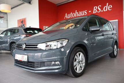 VW Touran 119.591 km 23.394 &euro; Braunschweig 38116