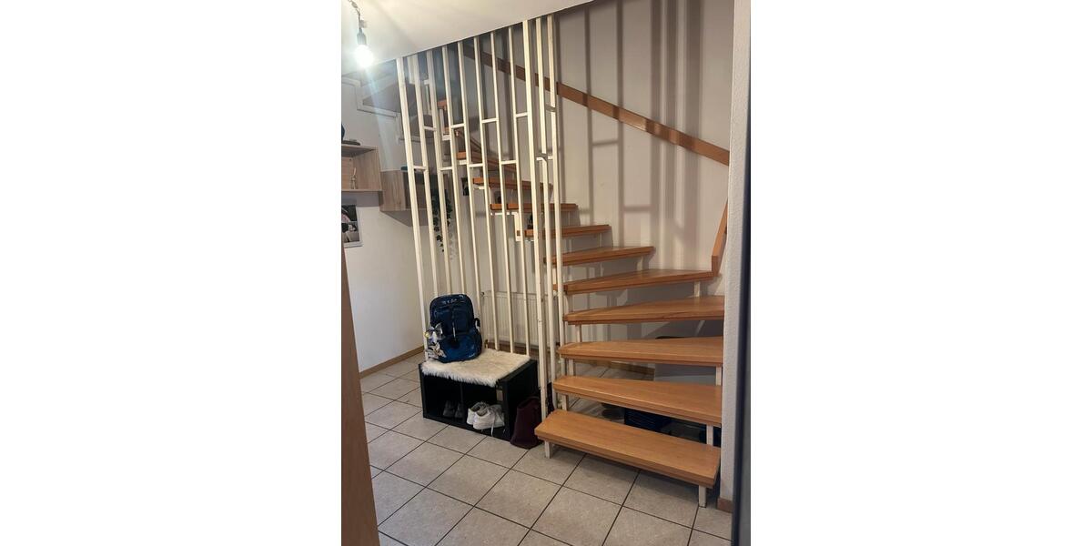 Etagenwohnung Wolfsburg Almke - 4 Zimmer, 108 m&sup2;, 990&euro; | Angebot:26408223
