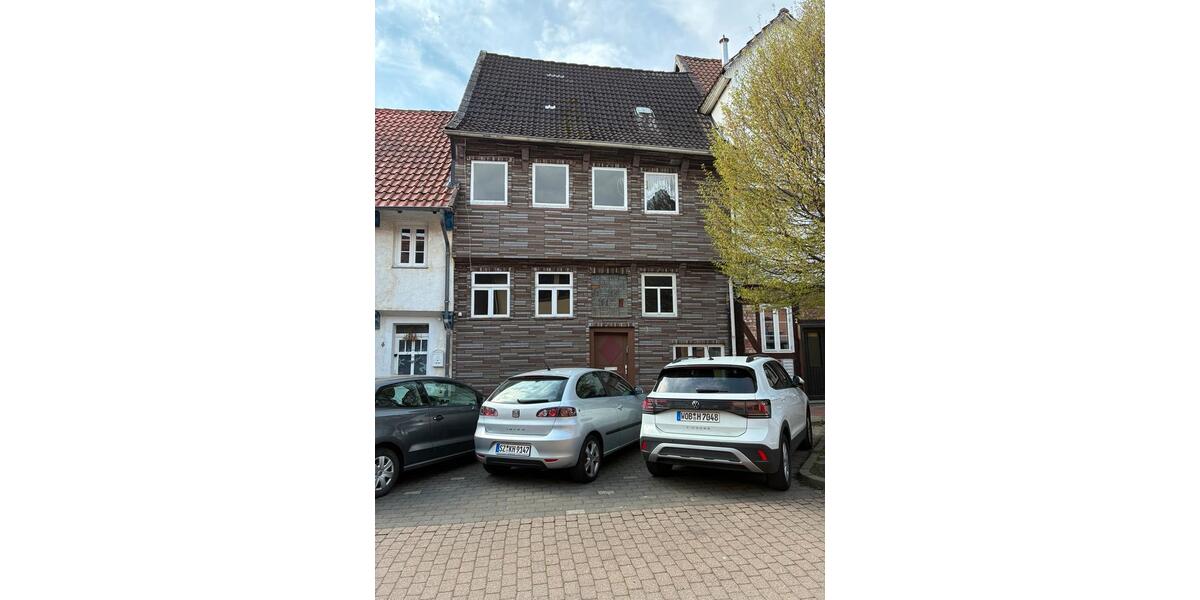 Mehrfamilienhaus, Wohnhaus Sickte - 7 Zimmer, 189 m&sup2;, 105.000&euro; | Angebot:26180326