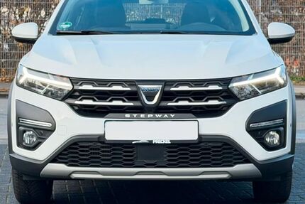 Dacia Sandero 22.400 km 11.300 &euro; Gifhorn 38518