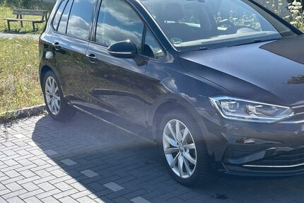 VW Golf Sportsvan 66.000 km 16.800 &euro; Cremlingen 38162