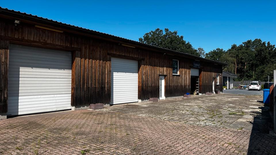 Industriehalle mit Bungalow in Isenbüttel zimmer