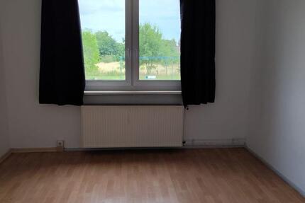 3 Raumwohnung EG 64m², oder 58 m² 2.OG 3 zimmer