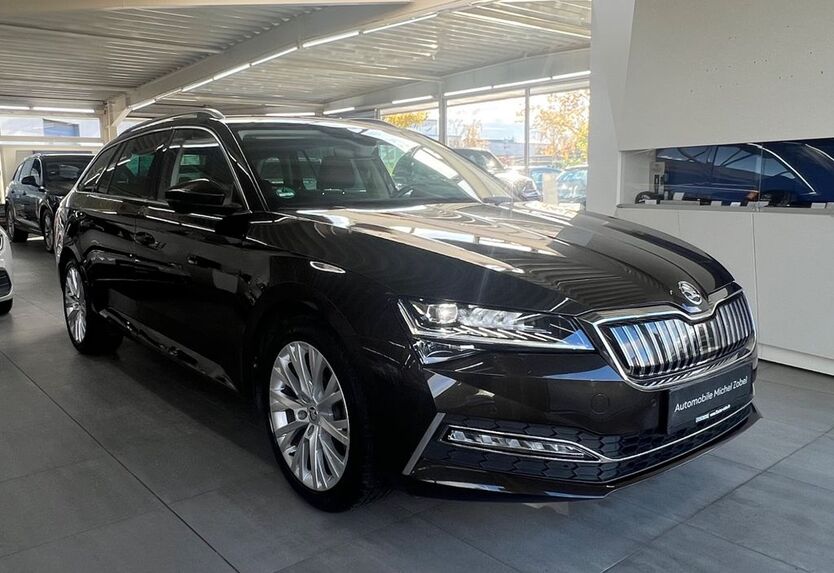 Skoda Superb 70.000 km 23.990 € Braunschweig 38116