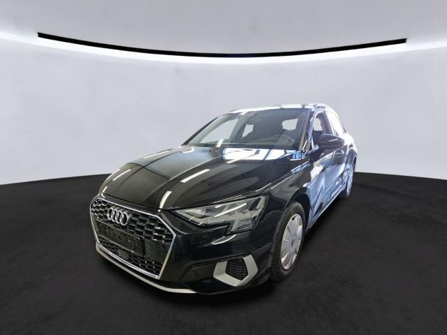 Audi A3 38.370 km 23.290 &euro; Wolfsburg 38440