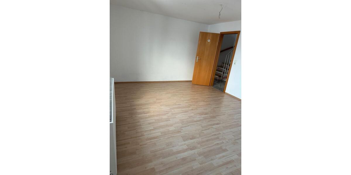 Reihenhaus Braunschweig Wabe-Schunter-Beberbach - 6 Zimmer, 131 m&sup2;, 415.000&euro; | Angebot:25405634
