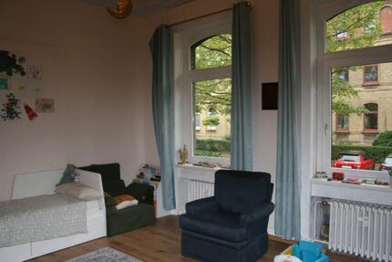 Altbauwohnung Hochparterre zu vermieten 3 zimmer