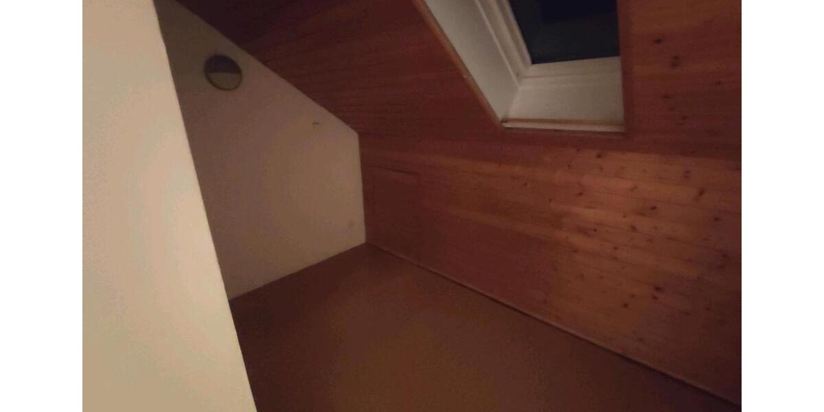 Dachgeschoßwohnung Wolfsburg Almke - 2 Zimmer, 72 m&sup2;, 600&euro; | Angebot:24652440