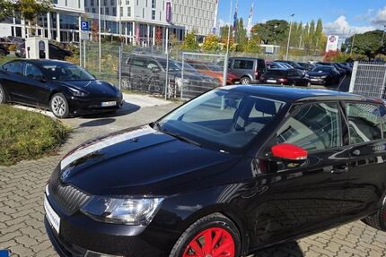 Skoda Fabia 74.567 km 10.939 € Wolfsburg 38446