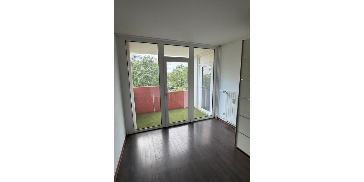 Etagenwohnung Wolfsburg Detmerode - 3 Zimmer, 82 m&sup2;, 150.000&euro; | Angebot:26907730