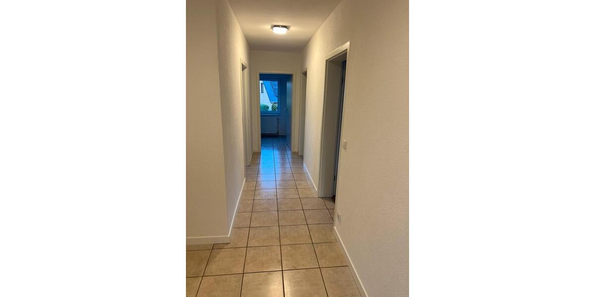 Dachgeschoßwohnung Wolfsburg Ehmen - 4 Zimmer, 103 m&sup2;, 950&euro; | Angebot:26261991