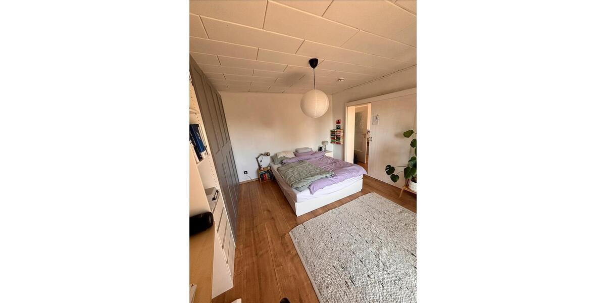 Dachgeschoßwohnung Lehre - 2 Zimmer, 75 m&sup2;, 640&euro; | Angebot:26448372